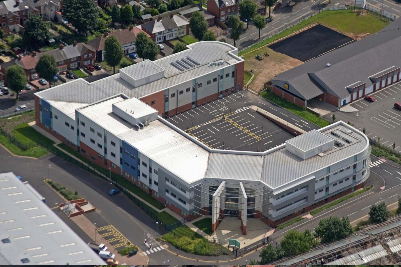 Exterior view of City College Birmingham