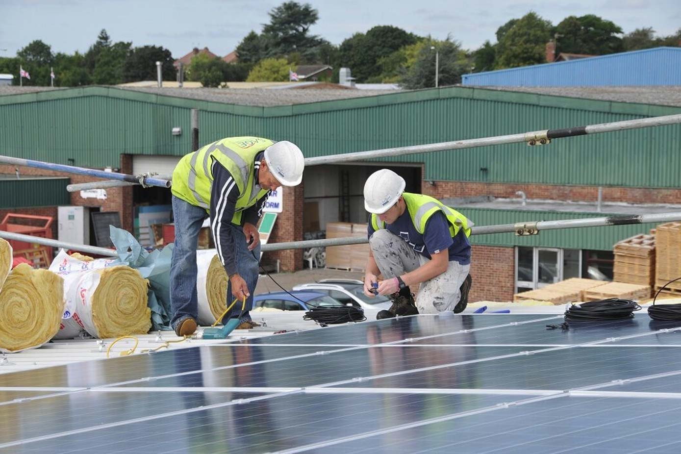 PV Solar Panel Roof